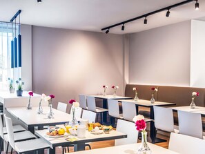 Business center - B&B HOTEL Regensburg-City (Regensburg)