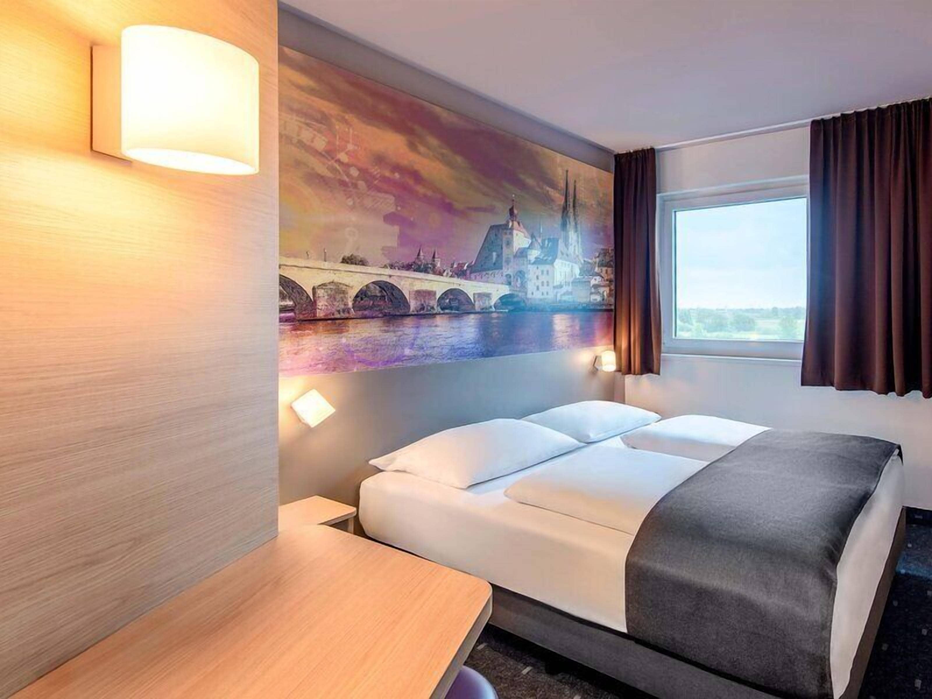 Double Room | Desk, soundproofing, WiFi (free), bed sheets