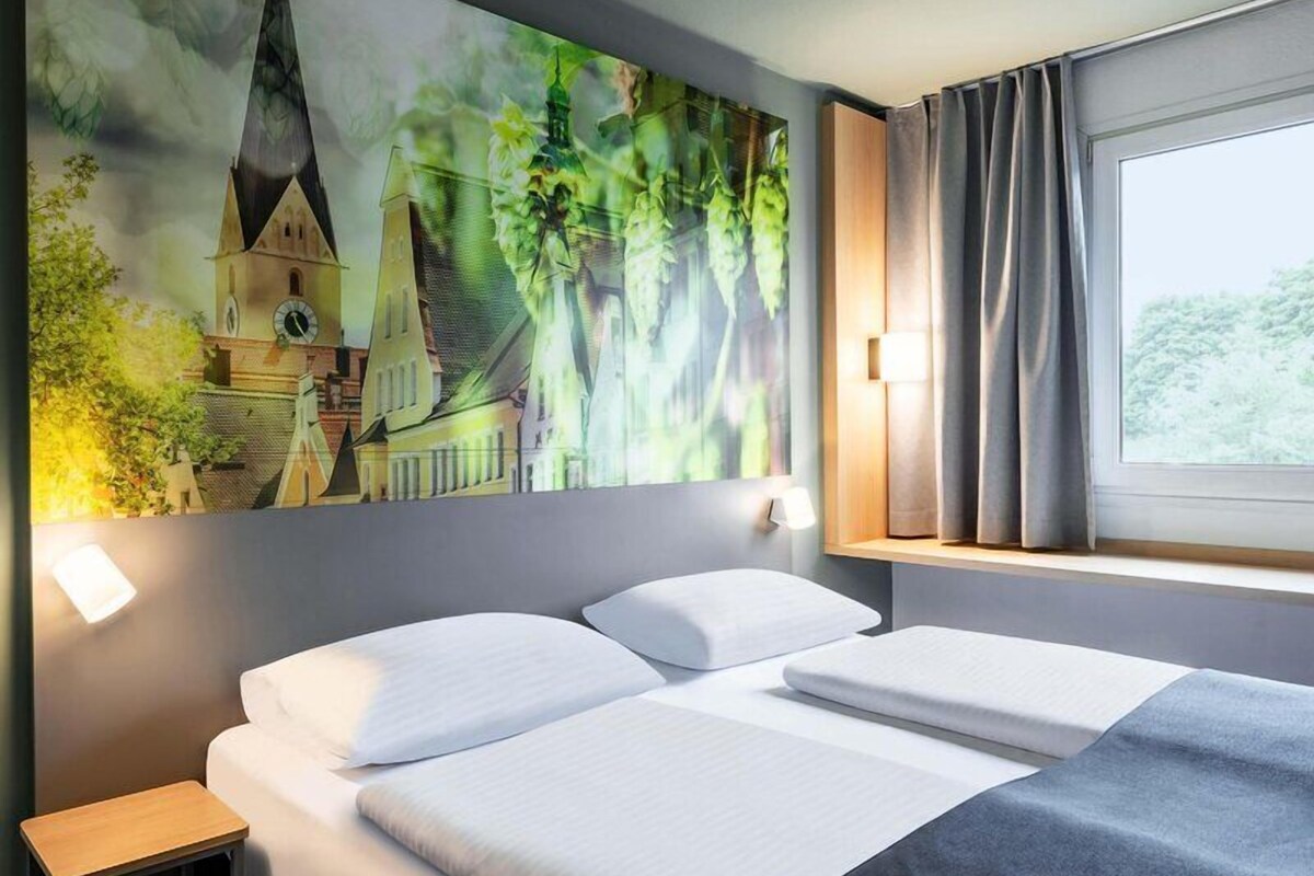 Bureau, chambres insonorisées, Wi-Fi gratuit, draps fournis