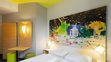 Allergitestade sÀngklÀder, skrivbord, ljudisolering och gratis wi-fi