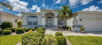 Spacious Pet Friendly Pool Home Near Beach! 16684 Wellington Lakes