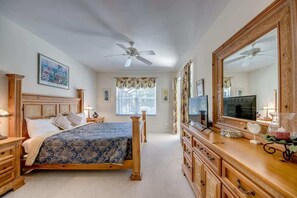 3 bedrooms, iron/ironing board, free WiFi, bed sheets