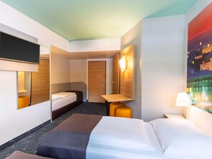 Ropa de cama hipoalergénica, escritorio, wifi gratis y ropa de cama 