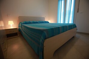 2 Schlafzimmer, Bügeleisen/Bügelbrett, kostenloses Internet