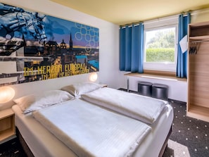 Hypo-allergenic bedding, desk, soundproofing, free WiFi - B&B Hotel Aachen-Würselen (Wuerselen)