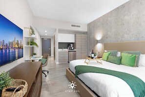 Desk, iron/ironing board, travel cot, WiFi