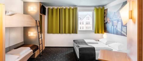 Allergikerbettwaren, Schreibtisch, schallisolierte Zimmer
