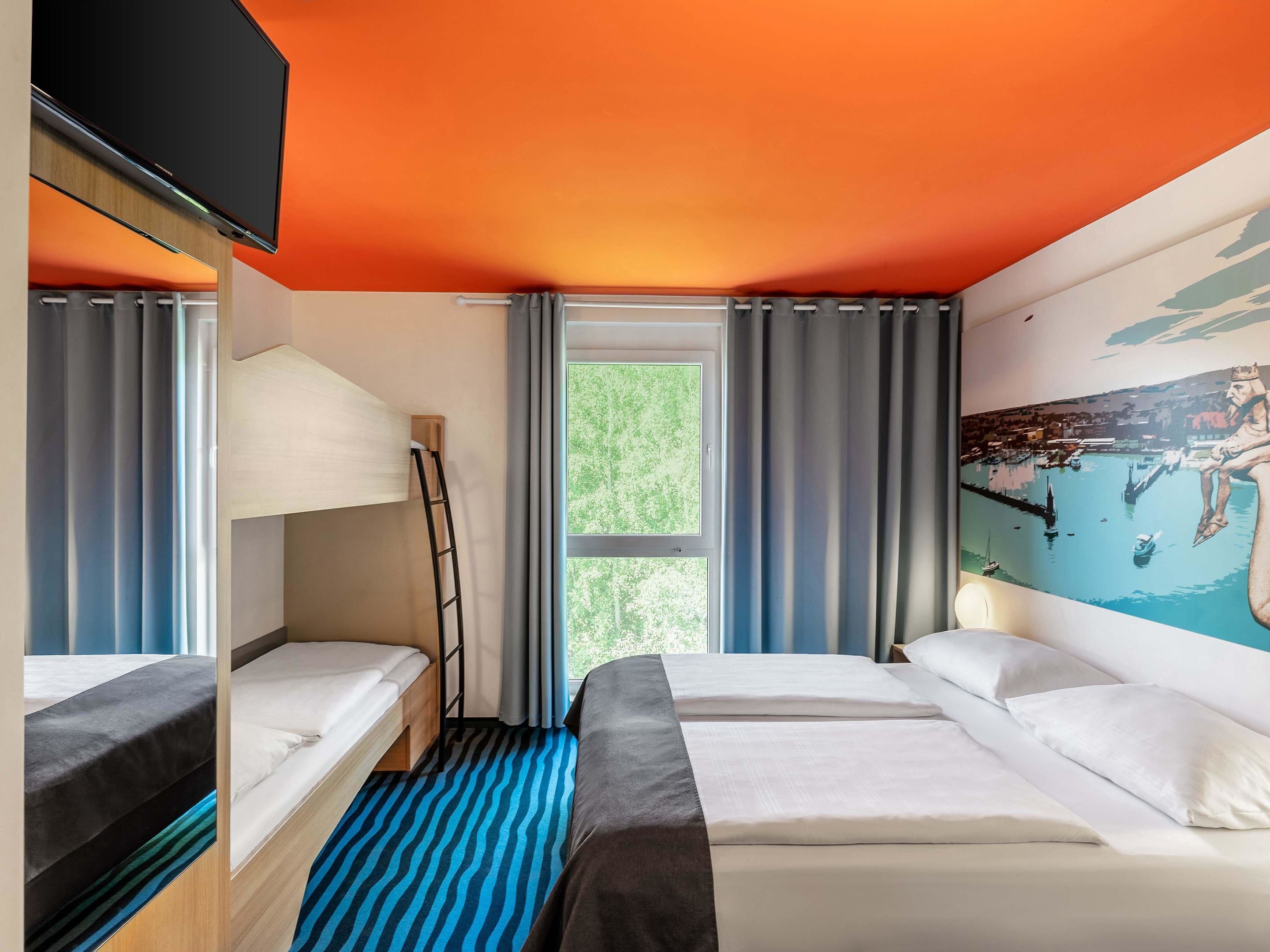 Firemannsrom | Skrivebord, wi-fi (inkludert) og sengetøy