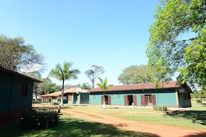 Unclassified image, 3 of 54, button - Stables 90 minutes from São Paulo (Cesário Lange)
