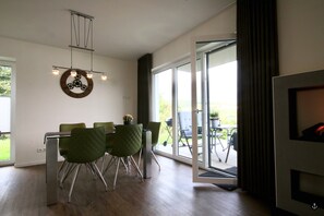 Haus Nina - Sonnenweg 20 | Wohnbereich | Flachbildfernseher