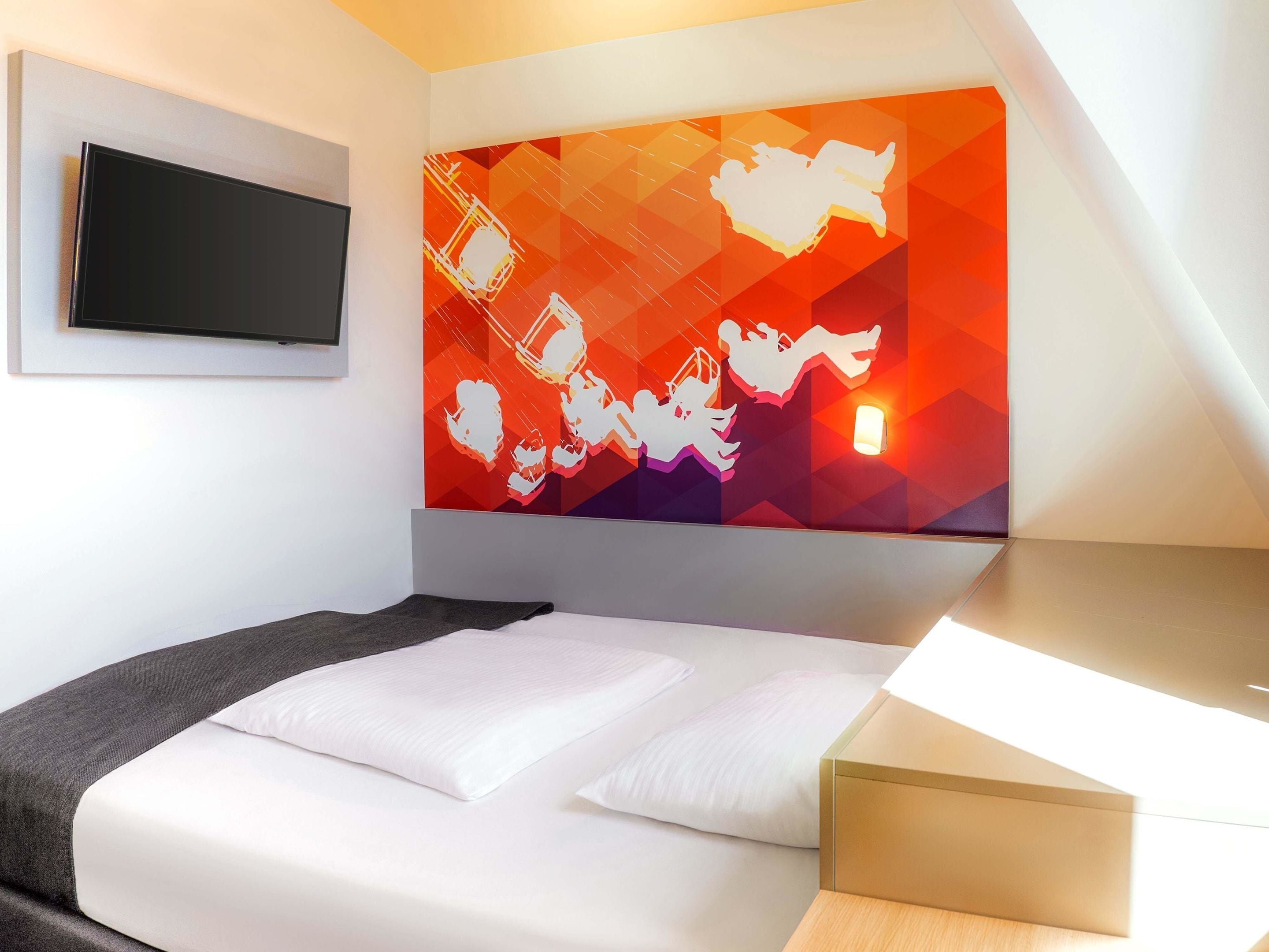 Foto - B&B Hotel Stuttgart-Bad Cannstatt