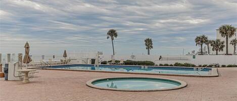 Outdoor pool, a heated pool
