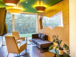 Interior - B&B Hotel Freiburg-Süd (Freiburg im Breisgau)