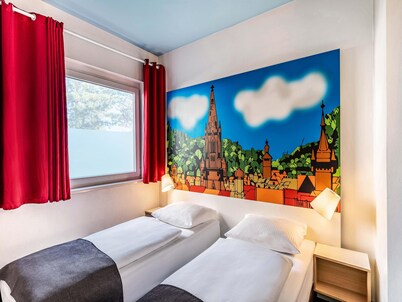 B&B Hotel Freiburg-Süd
