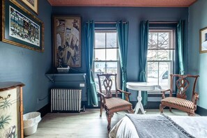 8 chambres, fer et planche à repasser, accès à Internet haute vitesse