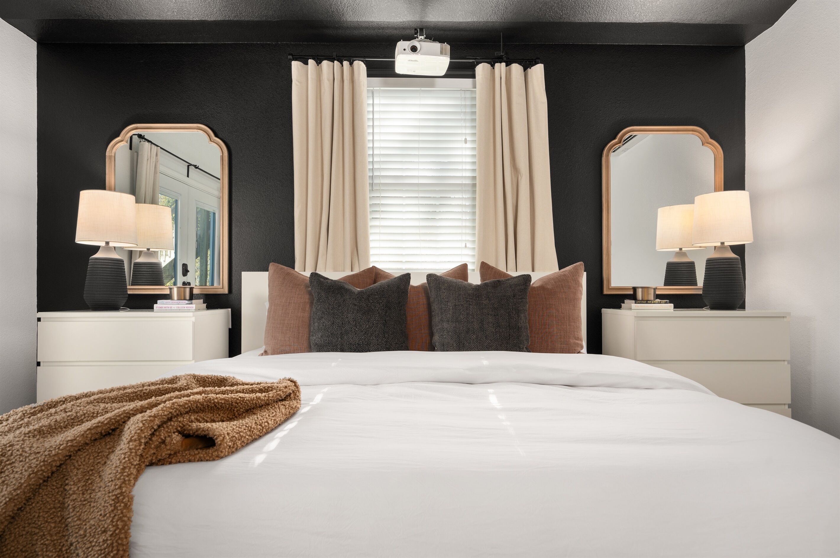 1 bedroom, memory foam beds, iron/ironing board, free WiFi