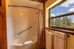 Shower, hair dryer, towels - Hot Tub! Secluded Cabin, overlook Lake Pagosa on 39 acres, No Neighbors! (Pagosa Springs)