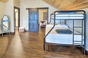 8 chambres, lit parapluie, Wi-Fi, draps fournis