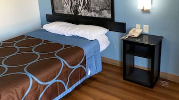 Desk, blackout drapes, free WiFi, bed sheets