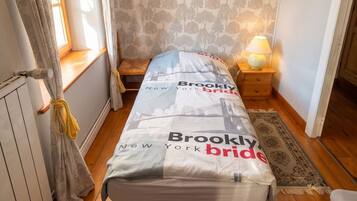 3 slaapkamers, een strijkplank/strijkijzer, gratis wifi