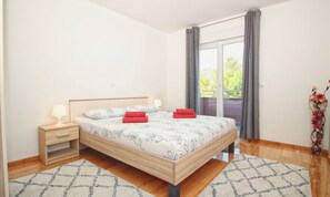 3 soverom, wi-fi (inkludert) og sengetøy