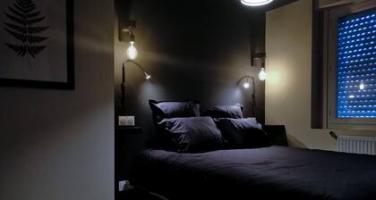 House with garage, terrace, not overlooked, close to all amenities.