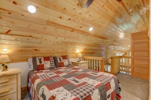 3 slaapkamers, een strijkplank/strijkijzer, gratis wifi, beddengoed