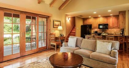 CW 87 - Tamarack Resort - Private hot tub - Ski in ski out - Views