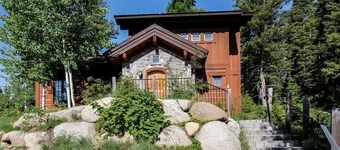 CW 87 - Tamarack Resort - Private hot tub - Ski in ski out - Views