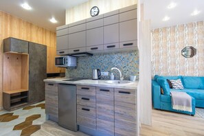 Business-Apartment | Eigene Küche | Mikrowelle, Ofen, Hochstuhl