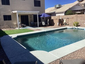Outdoor pool - Clean Family Home / Resort like outdoor space (Phoenix)
