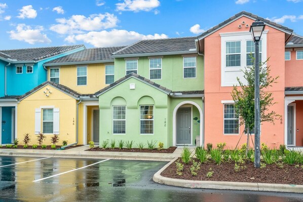 Condo, Multiple Beds (142CD-NON RENTING 4/1/2022 -Festival ) | Exterior - 142cd-non Renting 4/1/2022 -festival Resort (Davenport)