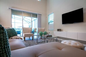 Living room - 831dsd-non-renting 6/25/2022 The Retreat at Championsgate (Davenport)