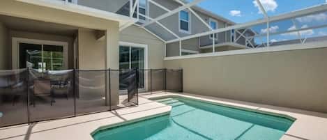 Condo, Multiple Beds (C800PBD - The Retreat at ChampionsGat)