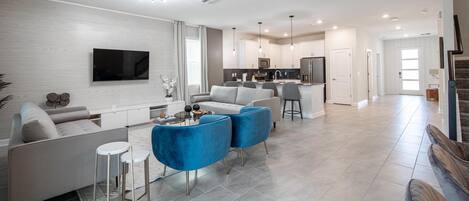 Ferienhaus, Mehrere Betten (840DSD-The Retreat at ChampionsGate) | Wohnbereich