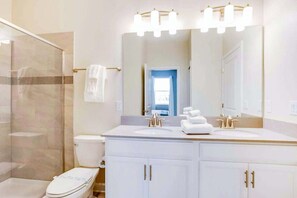 House, Multiple Beds (C8800ILC-The Retreat at ChampionsGate) | Bathroom - C8800ilc-the Retreat at Championsgate (Davenport)