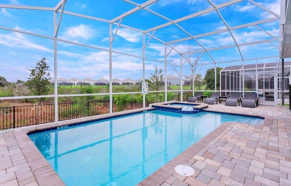 House, Multiple Beds (C8800ILC-The Retreat at ChampionsGate)