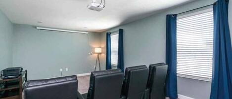 Casa, varias camas (C9036SID-The Retreat at ChampionsGate) | Sala de reuniones