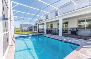 Maison, plusieurs lits (C9036SID-The Retreat at ChampionsGate) | Piscine | Piscine extérieure