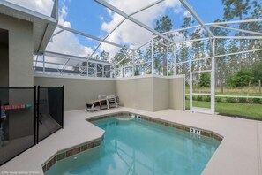 公寓式客房, 多张床 (C780PBD - The Retreat at ChampionsGat) | 泳池 | 室外游泳池，恒温泳池