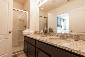 House, Multiple Beds (8032OSC-Solterra Resort) | Bathroom - 8032osc-solterra Resort (Davenport)