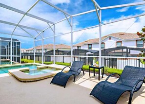 Talo, useita sänkyjä (C1555FD-The Retreat at ChampionsGate) | Uima-allas | Ulkouima-allas, lämmitetty uima-allas