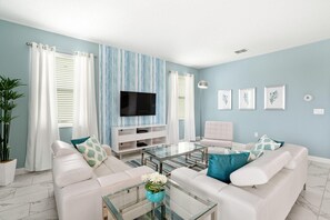 Villa, Mehrere Betten (1520MC-NON-RENTING(6/13/22) -The Retr) | Wohnzimmer
