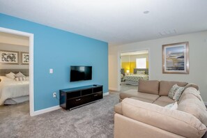 House, Multiple Beds (C701PBD- The Retreat at ChampionsGate)