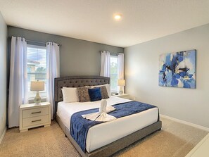 Hus, flere senger (8039OSC - Solterra Resort) | 6 soverom og reiseseng for barn