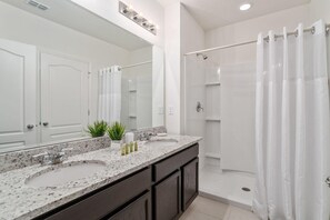 Casa, várias camas (5284OBA- Solterra Resort) | Banheiro