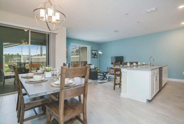 Condo, Multiple Beds (C550PBD- The Retreat at ChampionsGate) | Private kitchen