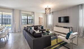 独立别墅, 多张床 (720DSD-The Retreat at ChampionsGate) | 客厅