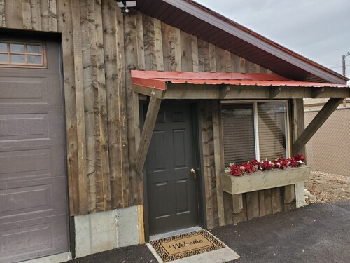 Downtown Fairview BunkHouse