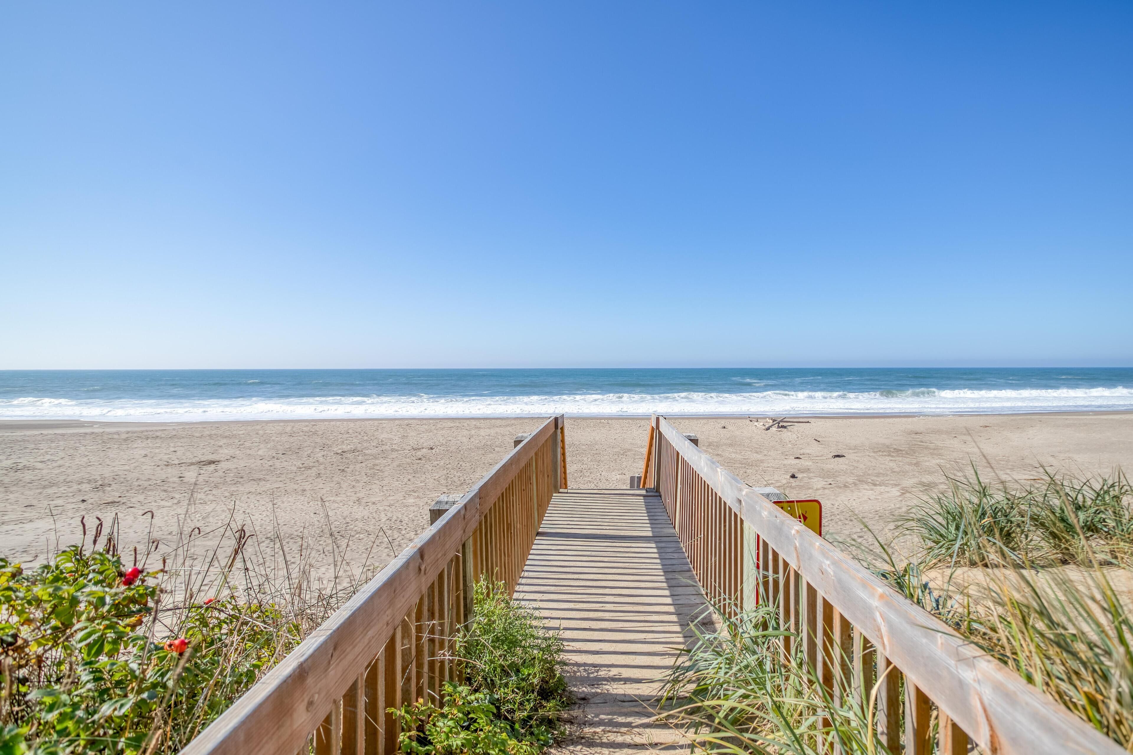 Condo, Multiple Beds (Searidge D2) | Beach | On the beach